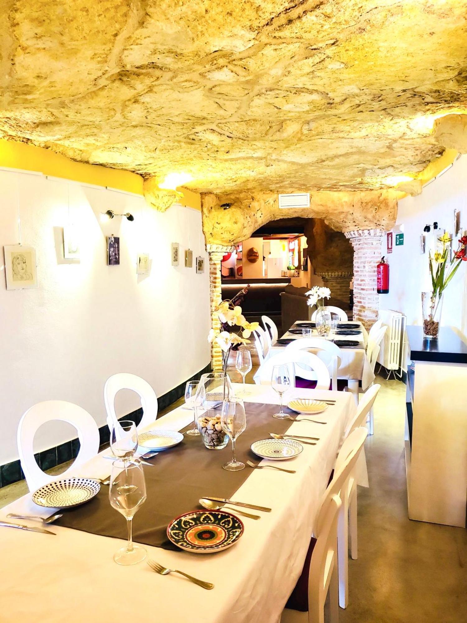 Casa Rural Cueva El Nido Casas de Fernando Alonso Bagian luar foto